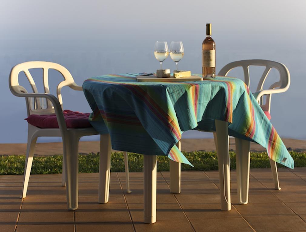 Banda Do Sol Self Catering Cottages Estreito Da Calheta Стая снимка