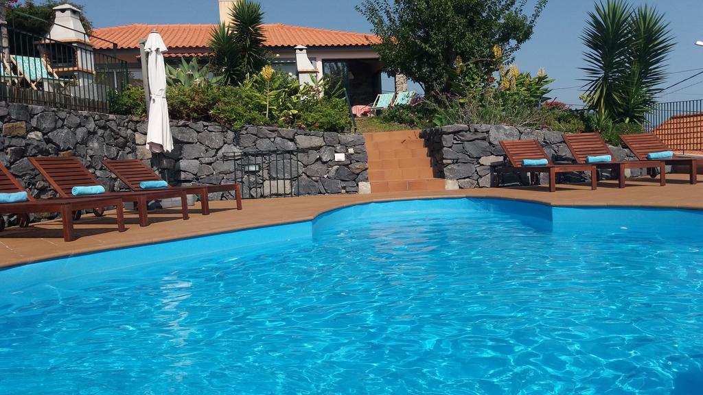 Banda Do Sol Self Catering Cottages Estreito Da Calheta Екстериор снимка